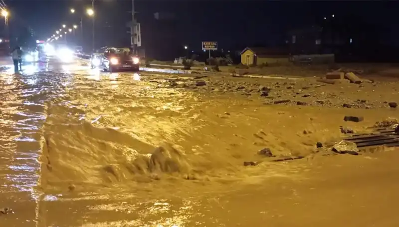 : Konya ve Ankara’da Aniden Gelen Sel Felaketi: Neler Yaşandı?