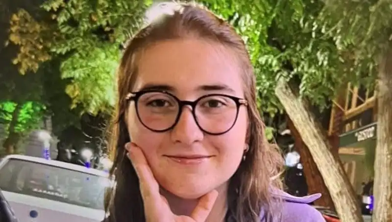 Çanakkale'de Kaybolan Lise Öğrencisi Ayşegül İçin Umutlar Tükeniyor!