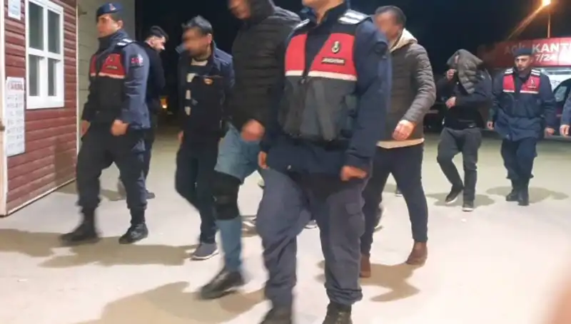 Uyuşturucu Partisine Yapılan Baskın, İstanbul'da Şok Etkisi Yarattı