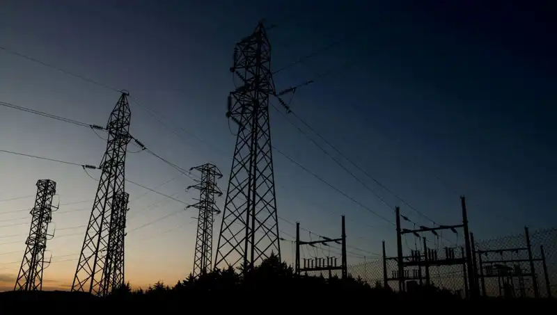 İzmir Genelinde Elektrik Kesintileri: Hangi İlçeler Etkilenecek?