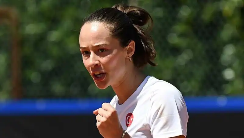Zeynep Sönmez, Milli Takım Adına Finalde Karşılaşıyor!