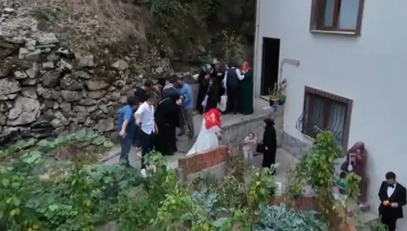 İstanbul'daki Kanlı Düğün: Kurşunlar 10 Saniyede Hızla Alevlendi