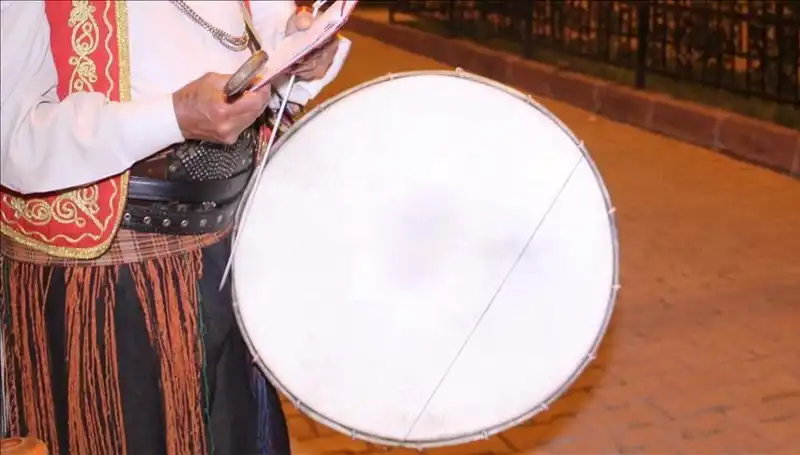 Ramazan Davulcuları Arasında Yaşanan Kavga, 15 Kişiyi Yaraladı