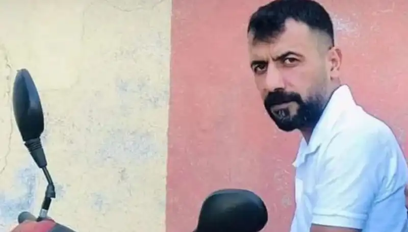 İstanbul'da Yılan Isırığı Faciası: Hastanede Hayatını Kaybeden Genç