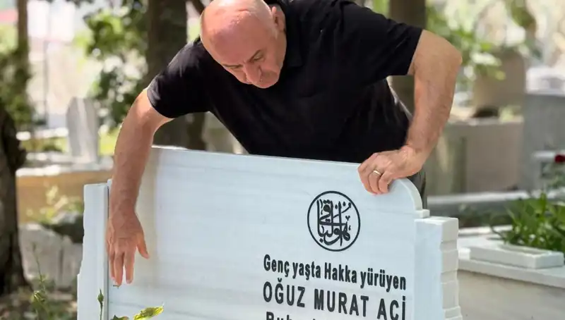 Aci Ailesinin Babalar Günü: Hüzünle Dolu Bir Hatıra