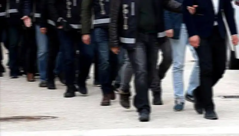 İstanbul'da 'Balkız' Tuzağı: Kadın Profilinden Başka Bir Dünyaya Açılan Kapı