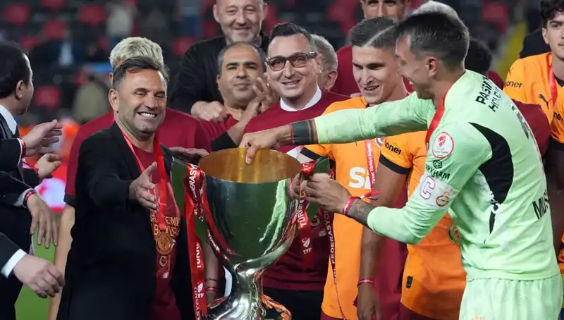 Okan Buruk'tan Galatasaray Hedefi: Zirveye Giden Yol