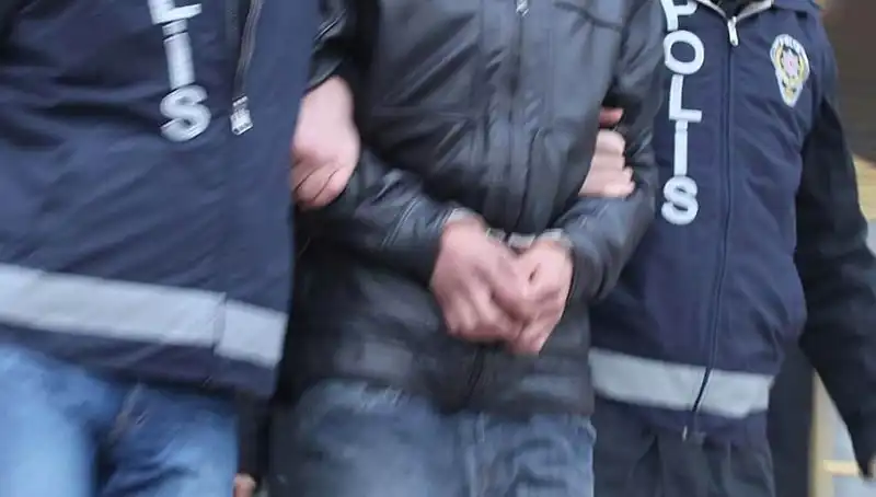 Kütahya'da Uyuşturucu Operasyonları: 5 Tutuklama, Şehirde Şok Etkisi Yarattı