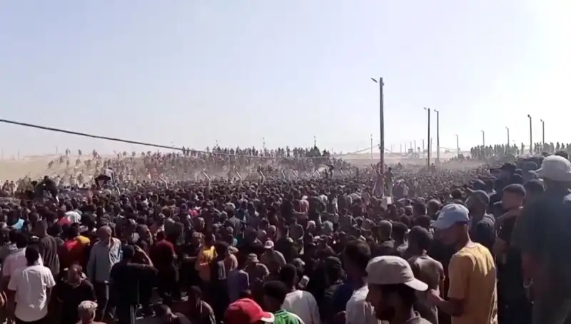 İsrail’in Gazze’deki Yardım Noktasına Saldırısı: 26 Can Kaybı