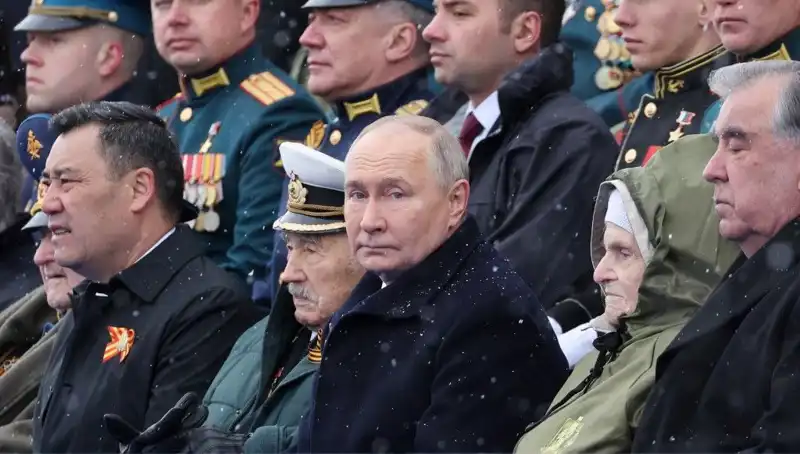 Rus Ordusu Genişliyor: Putin'in Tarihi Seferberlik Çağrısı