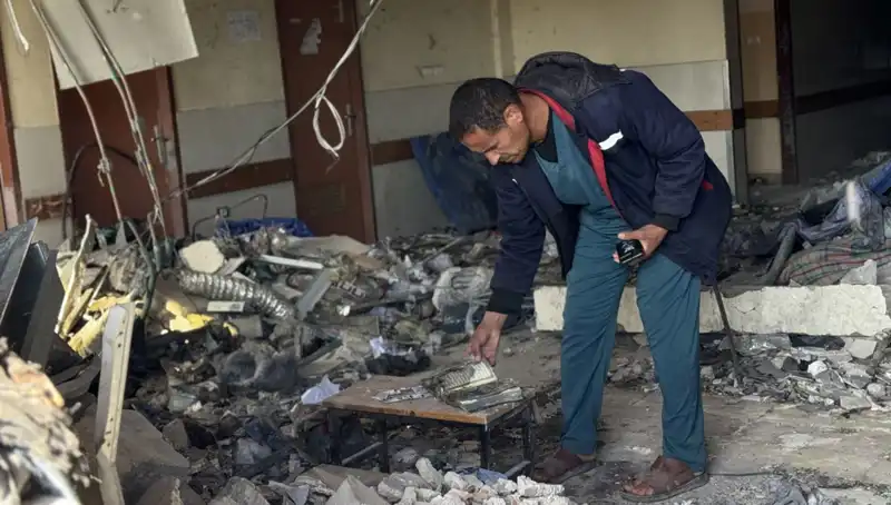 İsrail Ordusu'ndan Nasır Hastanesi'ne Saldırı: 5 Ölü