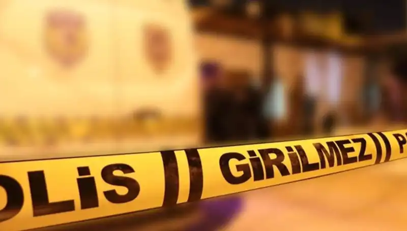 İzmir'de Aile İçi Kavga: 1 Çocuk 4 Ağır Yaralı!