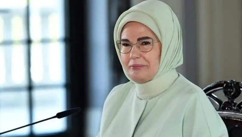 Emine Erdoğan, Uluslararası Aile Forumu'ndan Çarpıcı Mesajlar Paylaştı