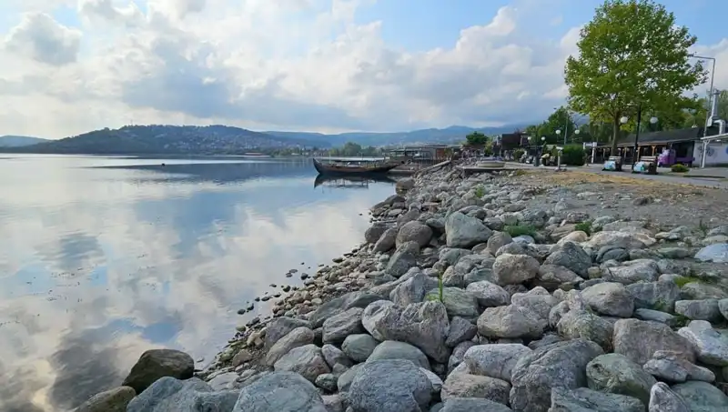 Sapanca Gölü'nde Su Seviyesindeki Düşüş Endişe Veriyor