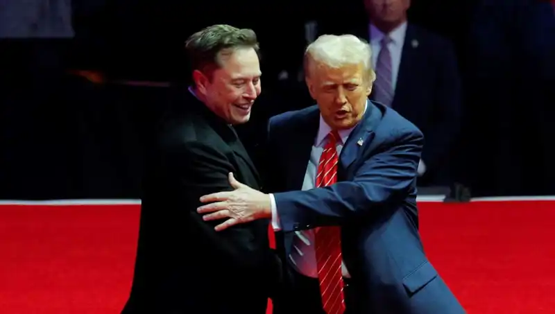 Elon Musk ve Donald Trump: Aralarını Açan Dört Kritik Sebep