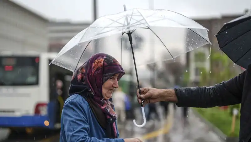 Tüm Türkiye’de Gökgürültülü Sağanak Yağışlar Etkisini Gösteriyor! Bugün Hava Nasıl Olacak?