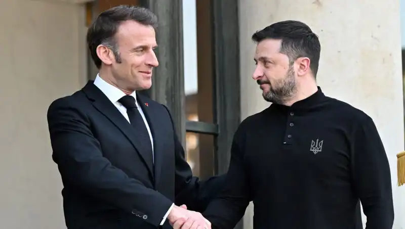 Macron, Türkiye'nin Karadeniz'deki Liderliğini Övdü: Stratejik Rol Büyüyor!