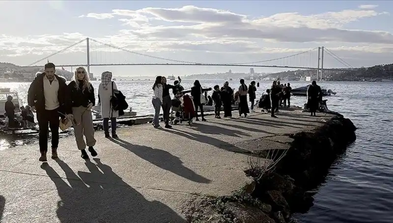 Bahar Havası İstanbul'a Geri Dönüyor: Sıcaklıklar 10 Derece Artacak!