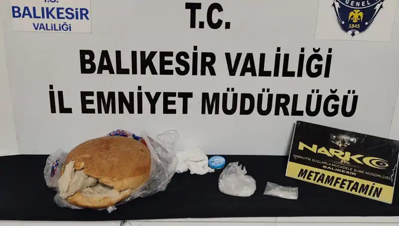 Ekmeğin İçine Gizlenen Uyuşturucu Operasyonu: 10 Kişi Tutuklandı!