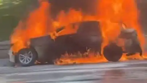 15 Temmuz Şehitler Köprüsü'nde Yangın: Trafiği Olumsuz Etkileyen Olay Detayları