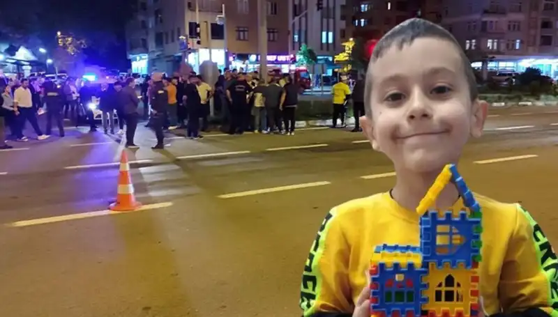 8 Yaşındaki Çocuğun Kamyonet Kazası Hayatını Kayıp Ettirdi!
