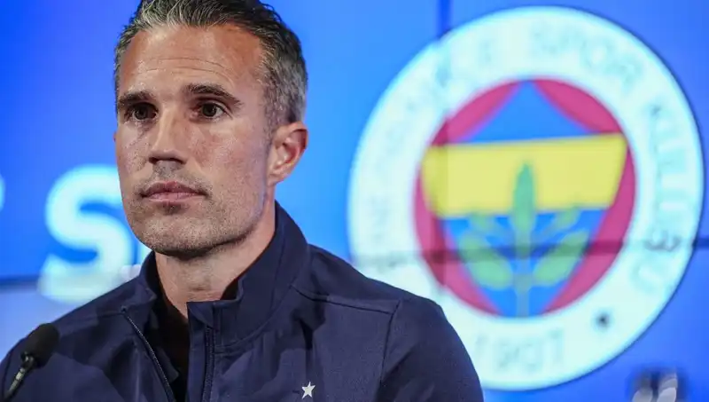 Fenerbahçe'nin Tur Şansı: Robin van Persie'den Şok Açıklama!
